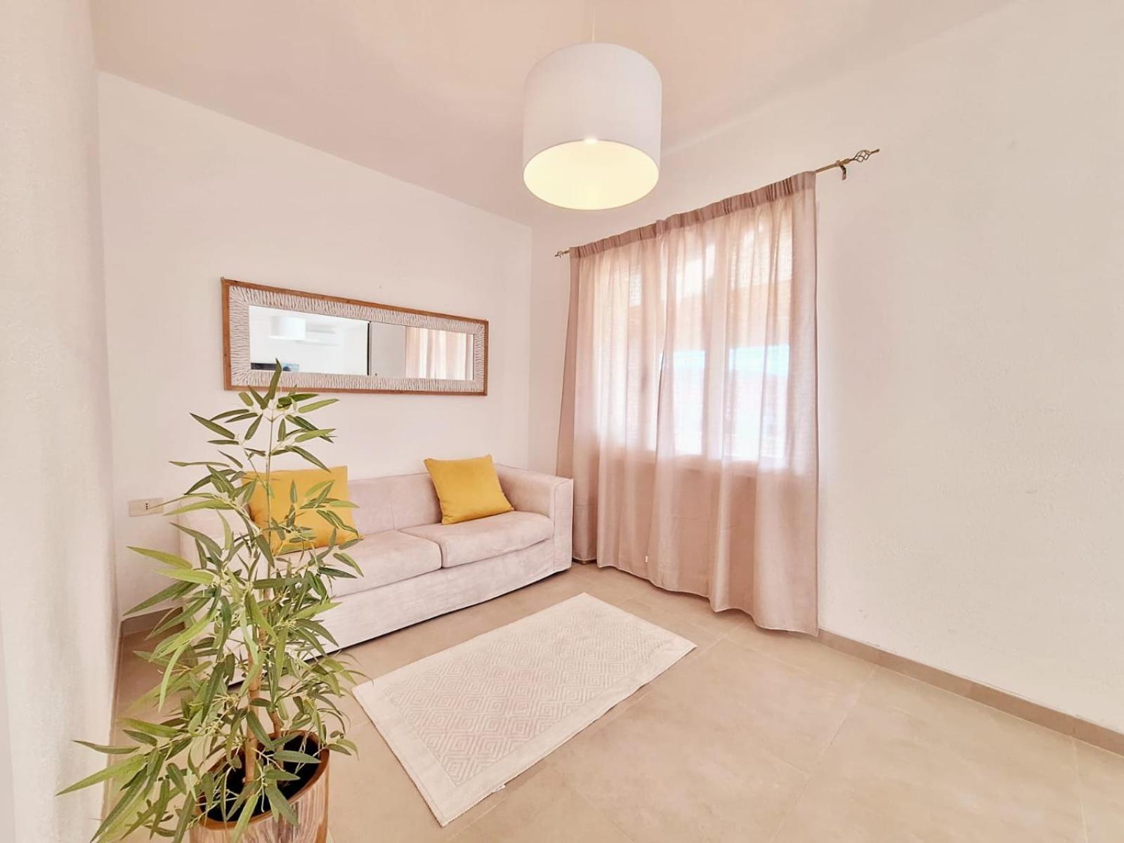 Casa Salvo Lägenhet Budoni Exteriör bild